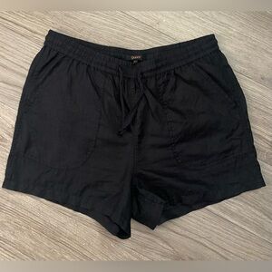 Quince Black High-Waist 100% Linen Drawstring Shorts